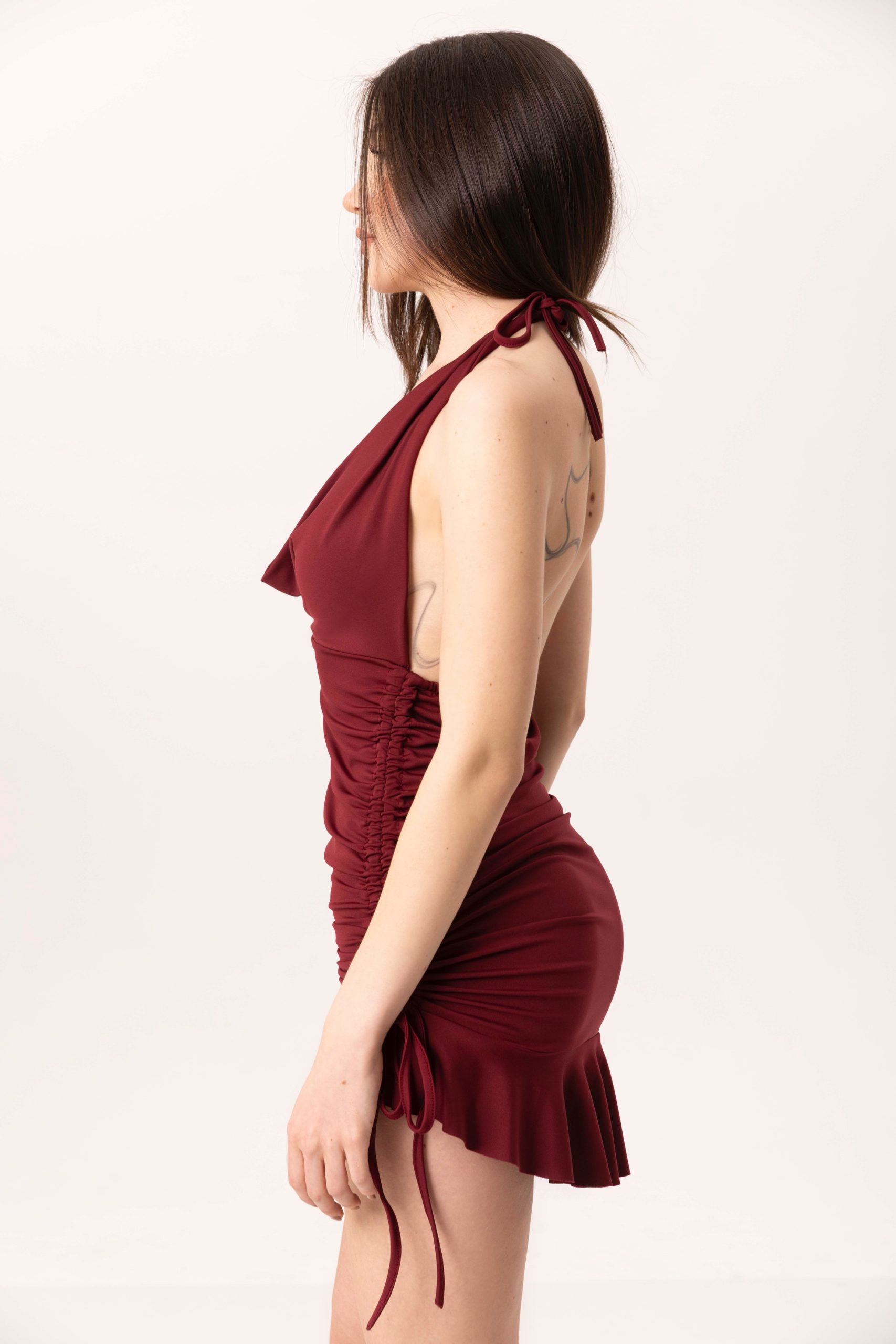 Bordo Degaje Yaka Eteği Fırfırlı Dekolte Elbise Bordo Degaje Yaka Eteği Fırfırlı Dekolte Elbise 6